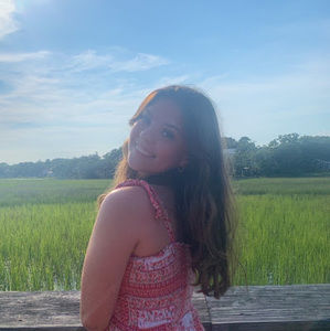 Meet your Posher, Ella